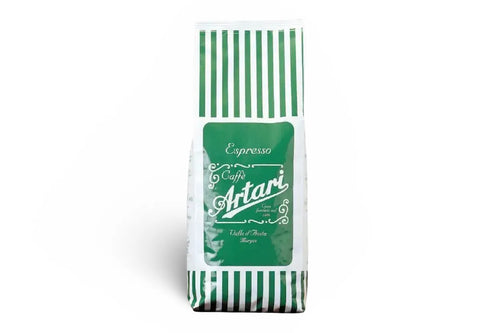 Caffè Artari 1886 Espresso Qualità Verde su sfondo bianco