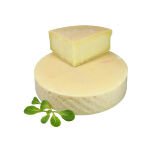 Formaggio Montasio DOP